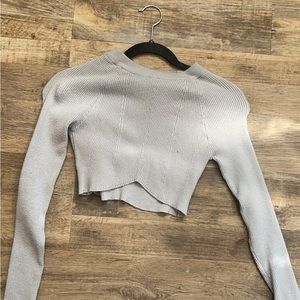 long sleeve crop top